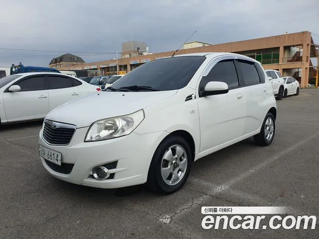 Chevrolet Korea Gentra 2010 — photo 1