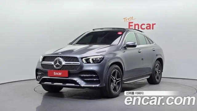 Mercedes-Benz GLE-Class 2021 — photo 1