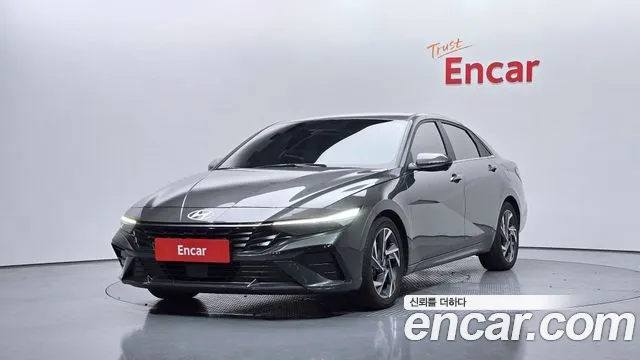 Hyundai AVANTE 2024 — photo 1