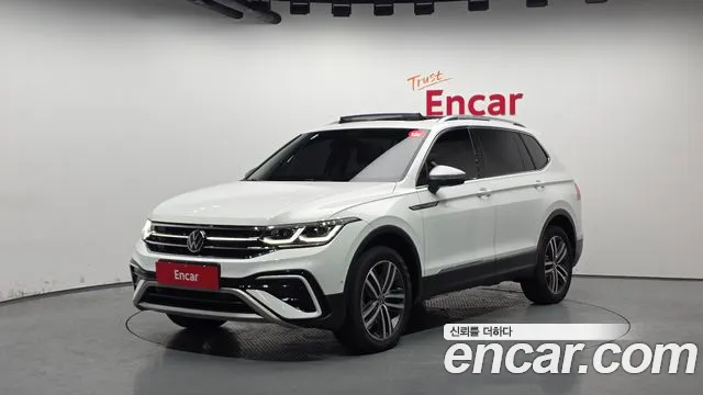 Volkswagen Tiguan 2023 — photo 1