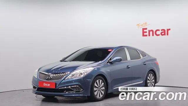 Hyundai Grandeur 2015 — photo 1
