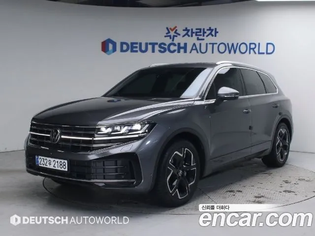 Volkswagen Touareg 2024 — photo 1
