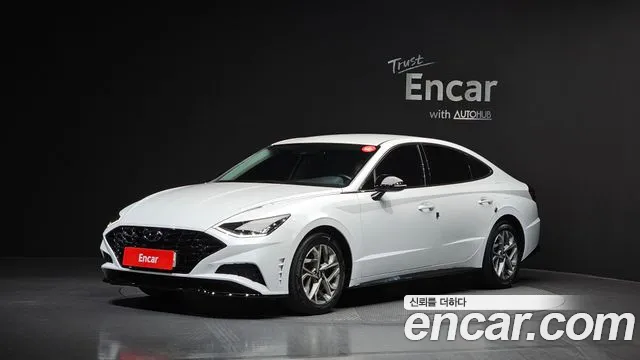 Hyundai Sonata 2022 — photo 1