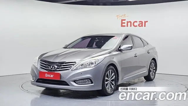 Hyundai Grandeur 2011 — photo 1
