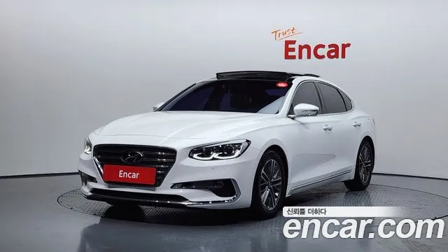 Hyundai Grandeur 2018 — photo 1