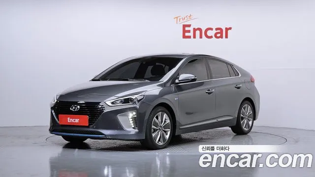 Hyundai Ioniq 2016 — photo 1