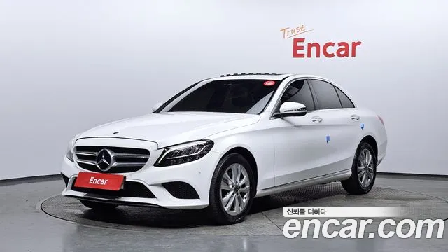 Mercedes-Benz C-Class 2020 — photo 1