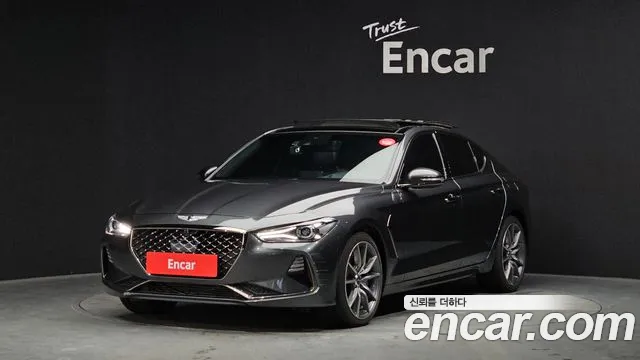 Genesis G70 2018 — photo 1