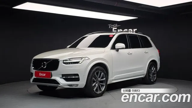 Volvo XC90 2017 — photo 1