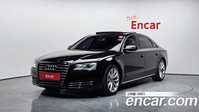 Audi A8 2011 — photo 1