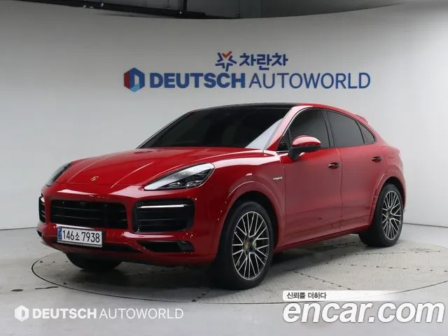 Porsche Cayenne 2021 — photo 1