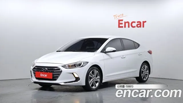 Hyundai AVANTE 2018 — photo 1