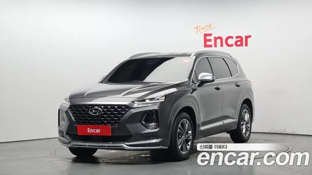 Hyundai Santafe 2019 — photo 1