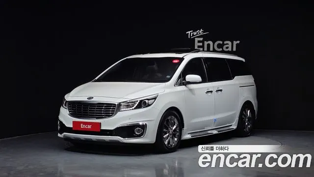 Kia Canival 2016 — photo 1