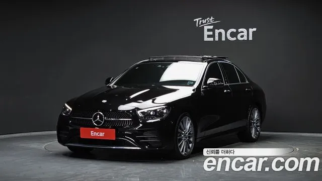Mercedes-Benz E-Class 2022 — photo 1