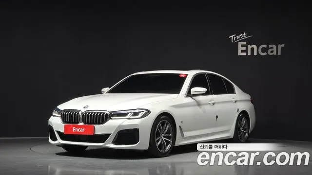 BMW 5-Series 2021 — photo 1