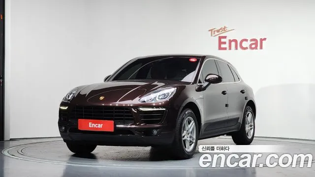 Porsche Macan 2017 — photo 1