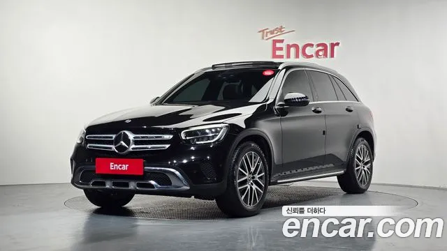 Mercedes-Benz GLC-Class 2021 — photo 1