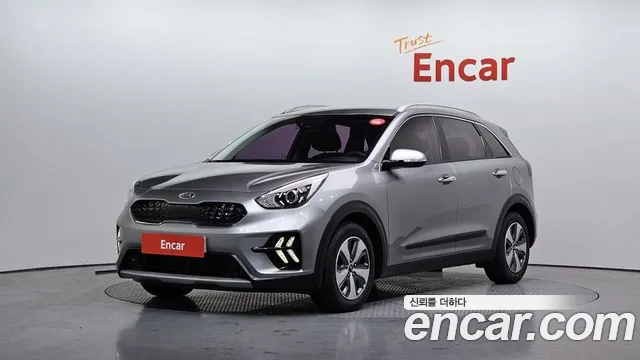 Kia Niro 2020 — photo 1