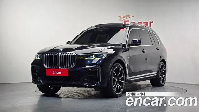 BMW X7 2022 — photo 1