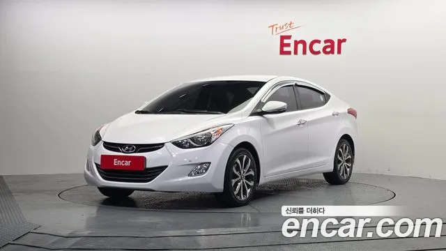 Hyundai AVANTE 2014 — photo 1