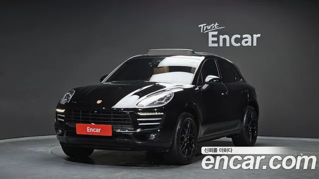 Porsche Macan 2017 — photo 1