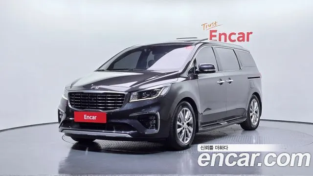 Kia Canival 2019 — photo 1
