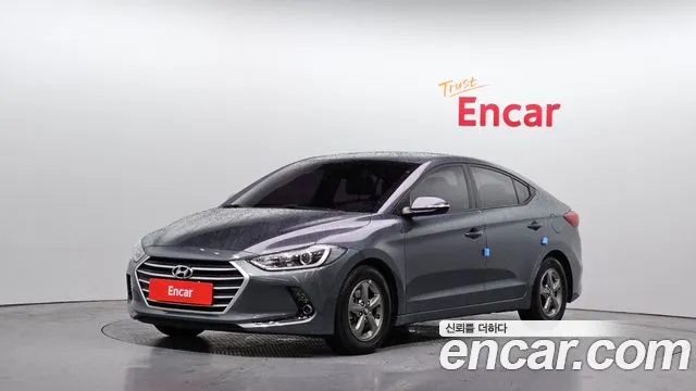 Hyundai AVANTE 2017 — photo 1