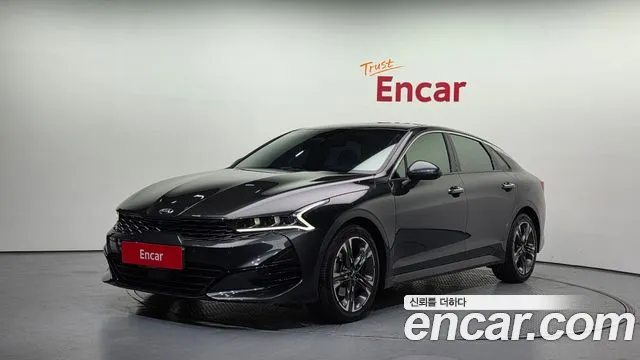 Kia K5 2020 — photo 1