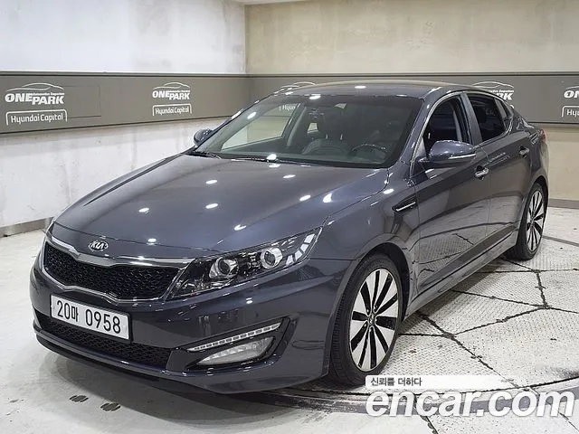 Kia K5 2013 — photo 1