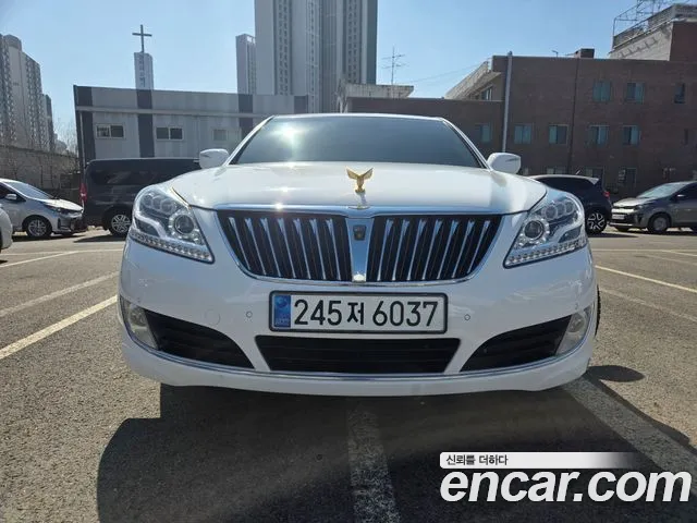 Hyundai Equus 2015 — photo 1