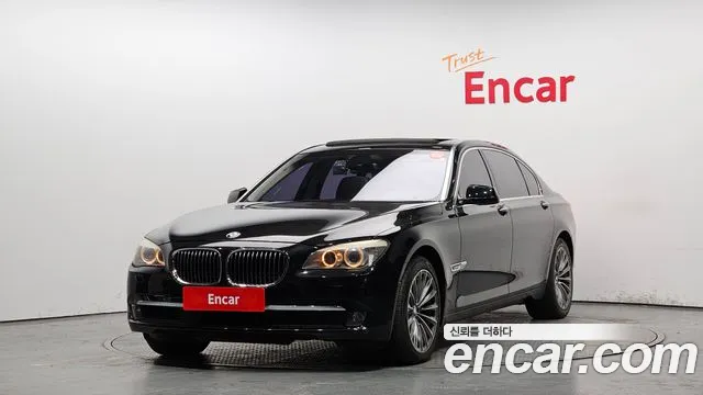 BMW 7-Series 2012 — photo 1