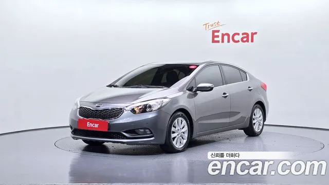 Kia K3 2015 — photo 1