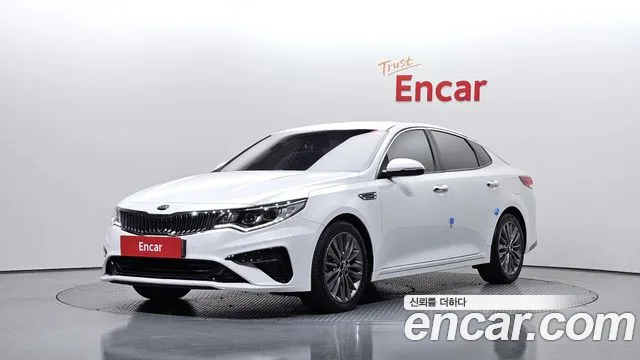 Kia K5 2019 — photo 1