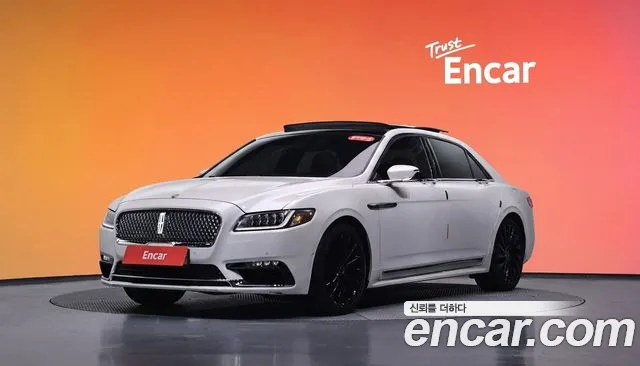 Lincoln Continental 2017 — photo 1