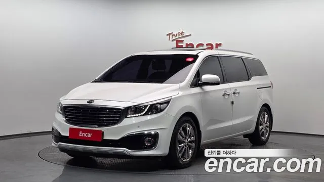 Kia Canival 2018 — photo 1