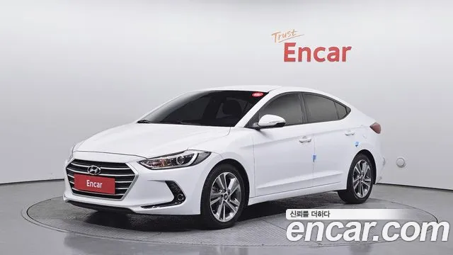 Hyundai AVANTE 2018 — photo 1