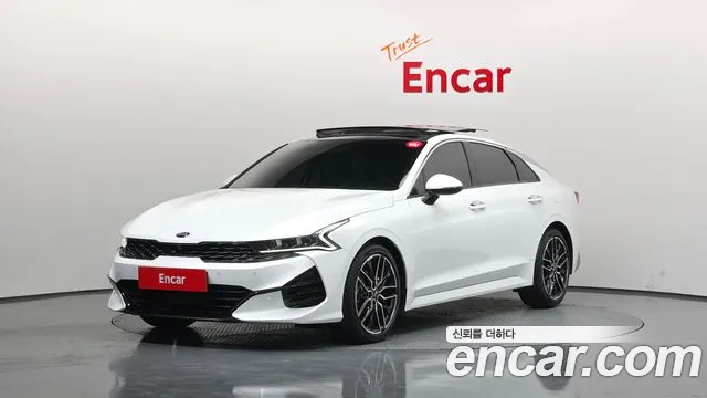 Kia K5 2021 — photo 1
