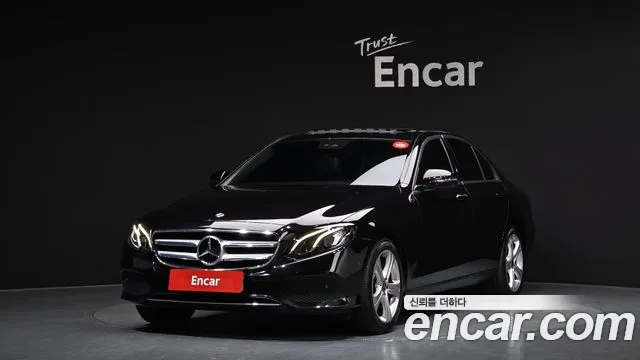 Mercedes-Benz E-Class 2018 — photo 1