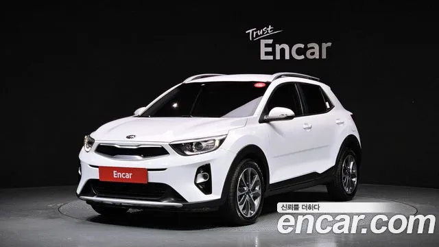Kia Stonic 2019 — photo 1