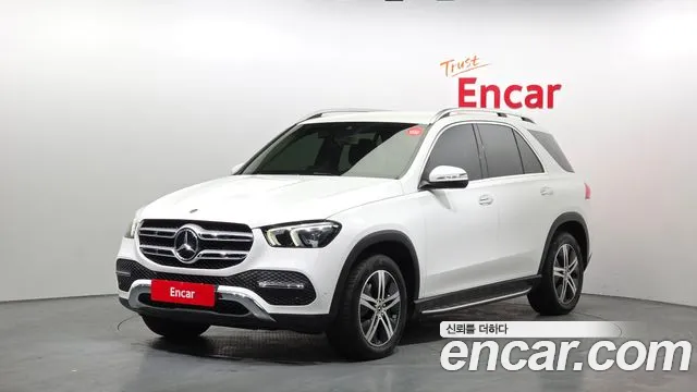 Mercedes-Benz GLE-Class 2019 — photo 1