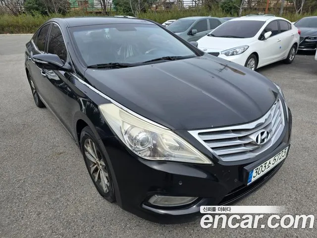 Hyundai Grandeur 2011 — photo 1