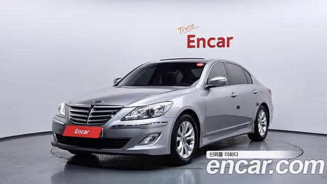 Hyundai Genesis 2013 — photo 1