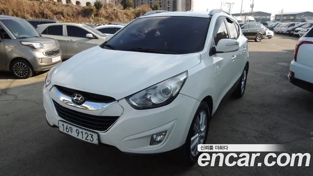 Hyundai Tucson 2012 — photo 1