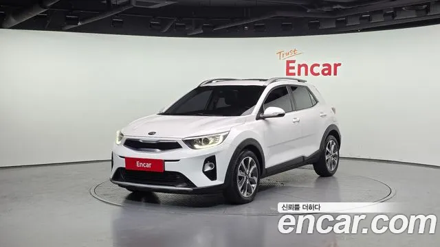 Kia Stonic 2019 — photo 1