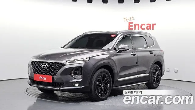 Hyundai Santafe 2019 — photo 1