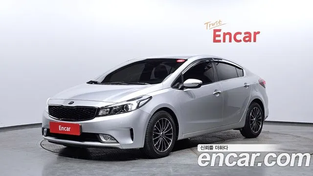 Kia K3 2016 — photo 1