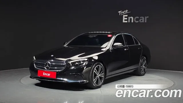 Mercedes-Benz E-Class 2021 — photo 1