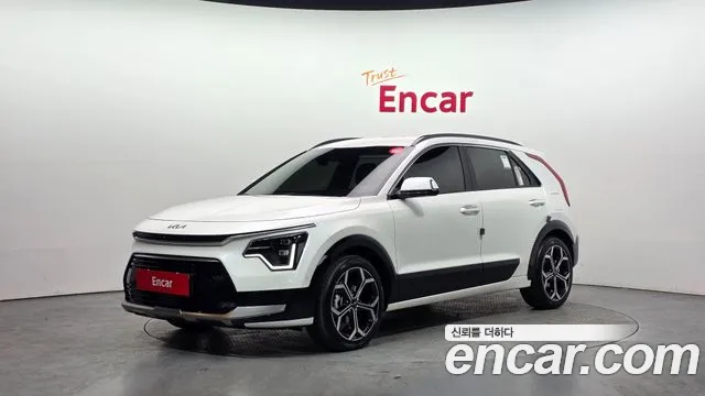 Kia Niro 2025 — photo 1