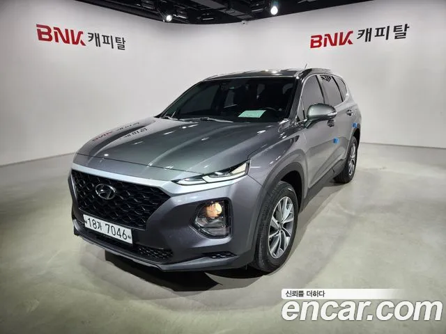 Hyundai Santafe 2019 — photo 1
